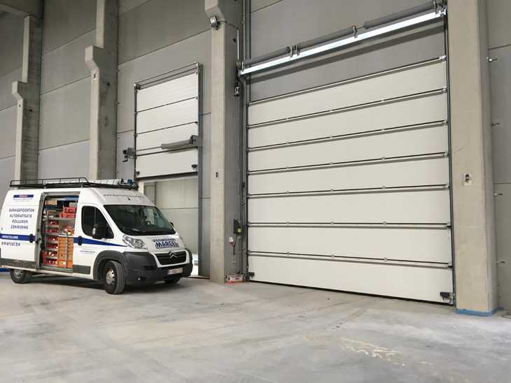 Garagepoorten Industrie