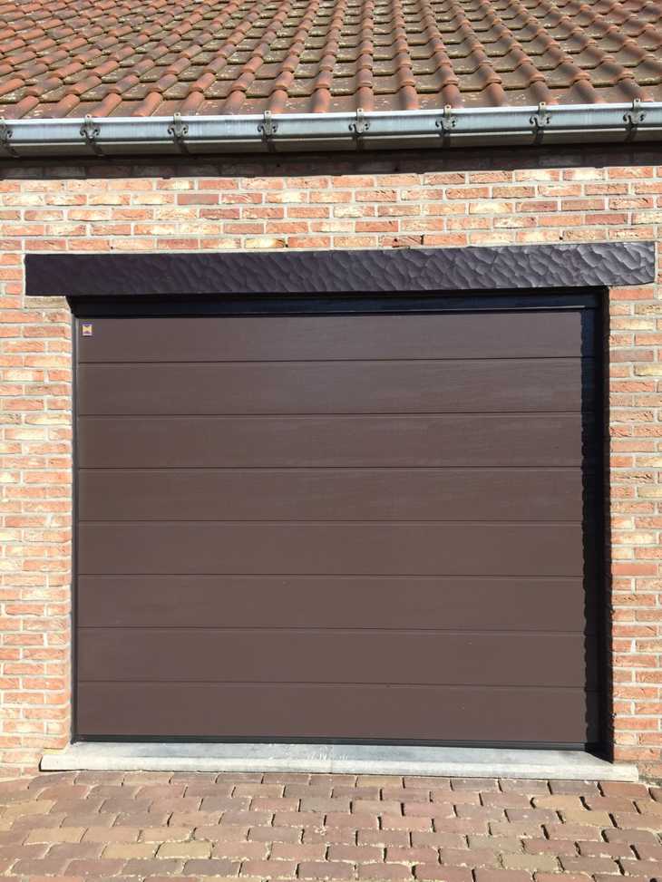 Garagepoorten M-profilering Woodgrain