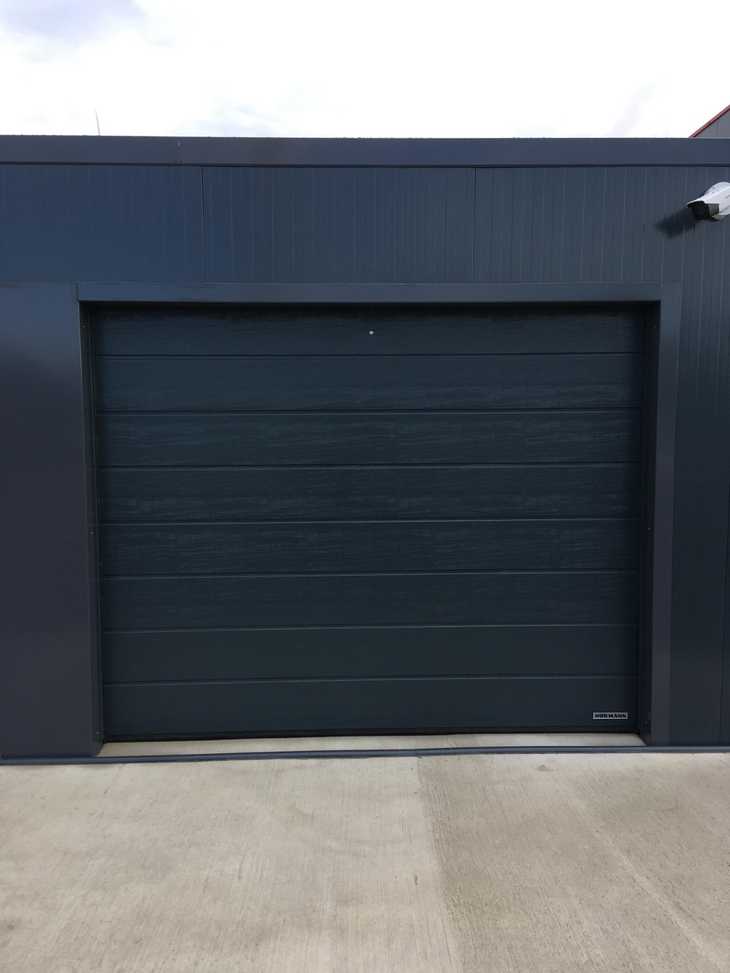 Garagepoorten M-profilering Woodgrain