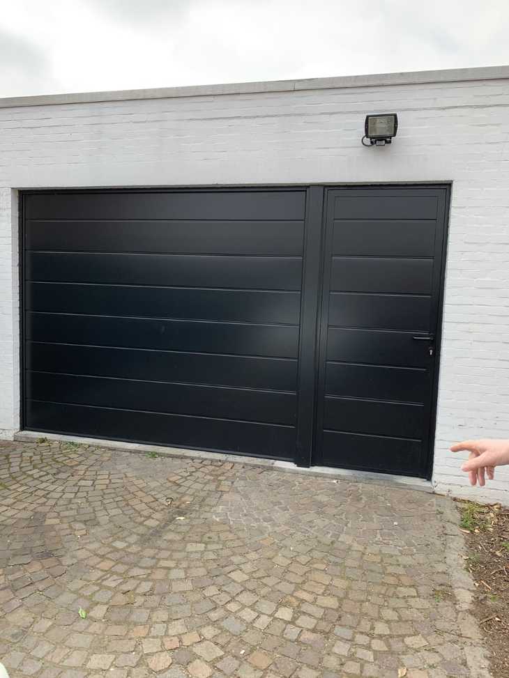 Garagepoorten M-profilering Woodgrain