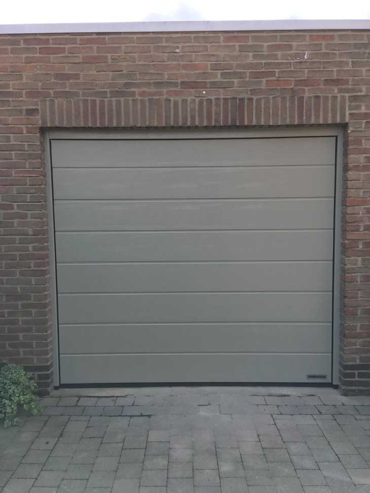 Garagepoorten M-profilering Woodgrain