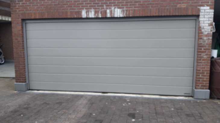 Garagepoorten M-profilering Woodgrain