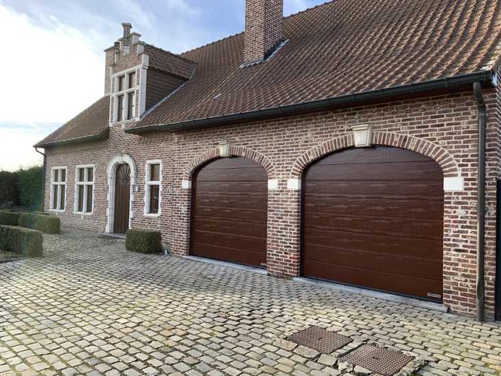 Garagepoorten M-profilering Woodgrain