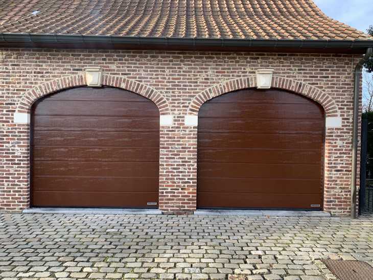 Garagepoorten M-profilering Woodgrain