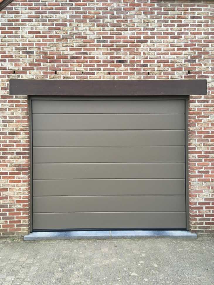Garagepoorten M-profilering Woodgrain