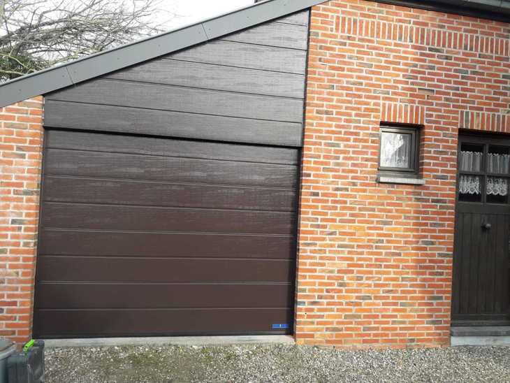 Garagepoorten M-profilering Woodgrain