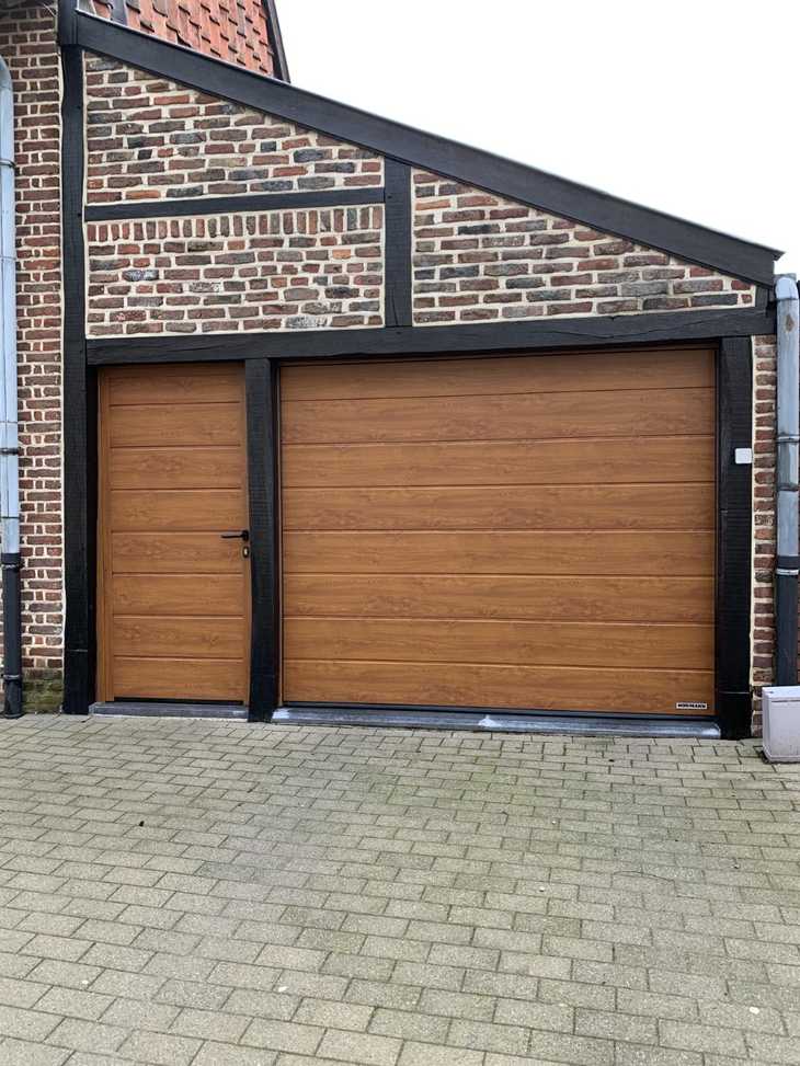Garagepoorten Decograin
