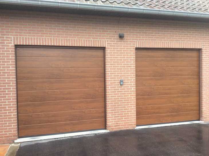 Garagepoorten Decograin