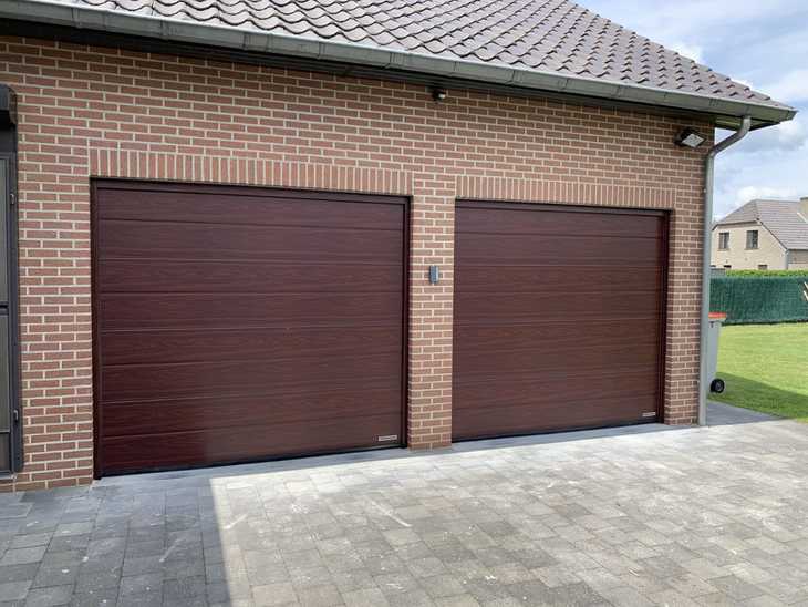 Garagepoorten Decograin
